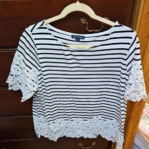 Tommy Hilfiger Black and White Cropped Embellished Blouse